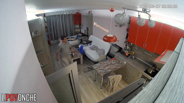 Couple wants to fuck immediately after guests visiting