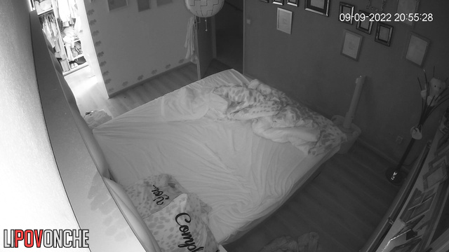 Man fucked his wife on the bed in the bedroom and cummed inside
