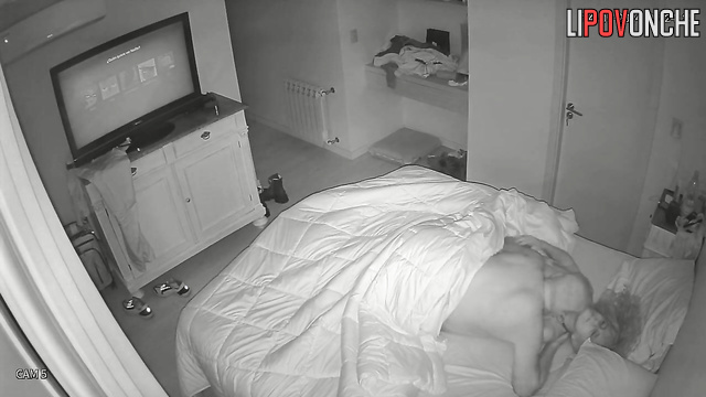 Couple pleasing themselves at the same time (in the bedroom)
