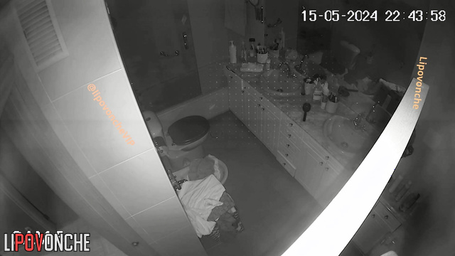Hot Latina peeing in the bathroom (hidden tape)