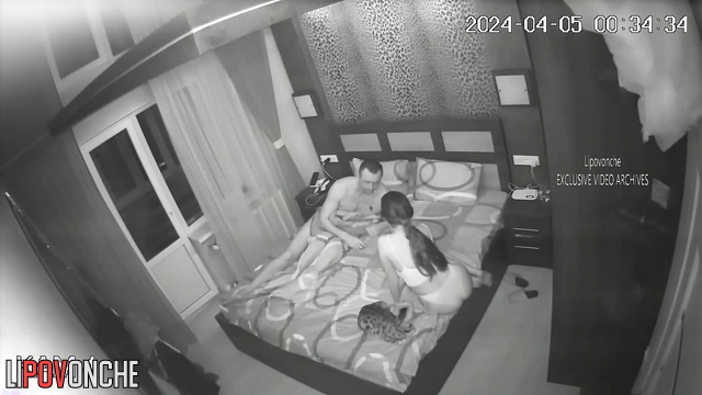 Busty girl loves being on top with all guys - sex tapes