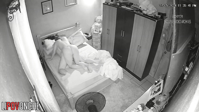 Lady wants to fuck her man in doggystyle (cool hidden porn)