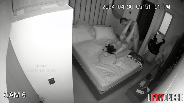 High-quality oral sex after a hard day at work