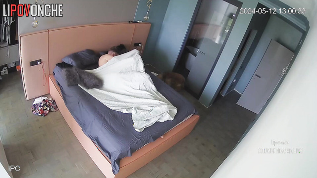 Passionate sex in the hotel after quarrel / watch it now