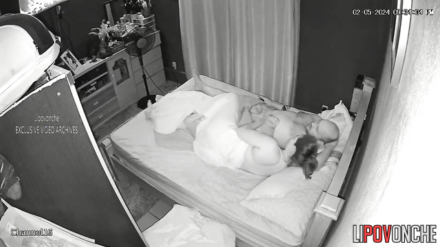Night 69 - couple adores oral sex (bald guy plus busty babe)