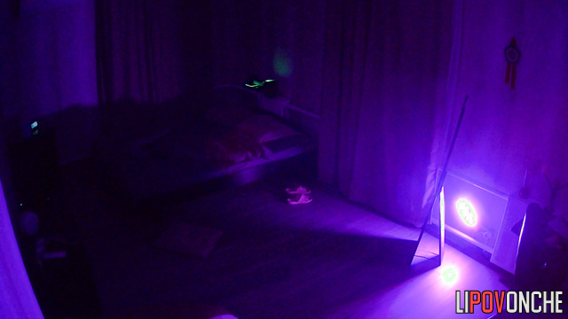 Hidden cum fixed a couple in 69 position / bedroom tape