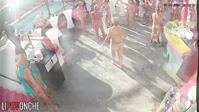 Swinger party going hot - different people fucking right now