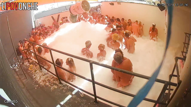 Nudists came to a foam party where everything ended in fucking