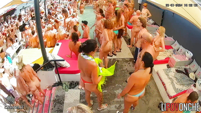 All of these people fucking in the pool / cool video
