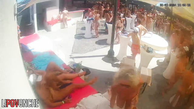 Naked adult party with strange people (they dancing all morning)