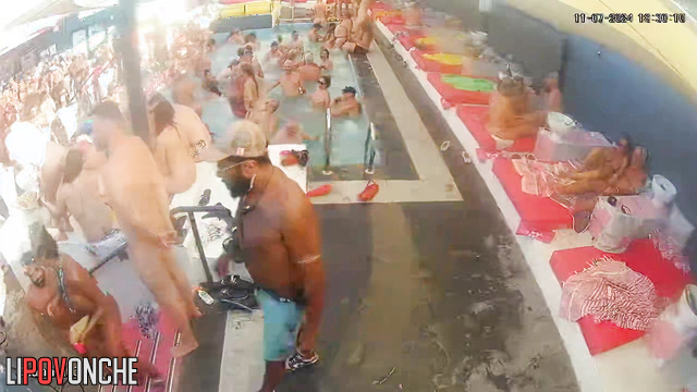 Guy making her cunnilingus during a party, watch