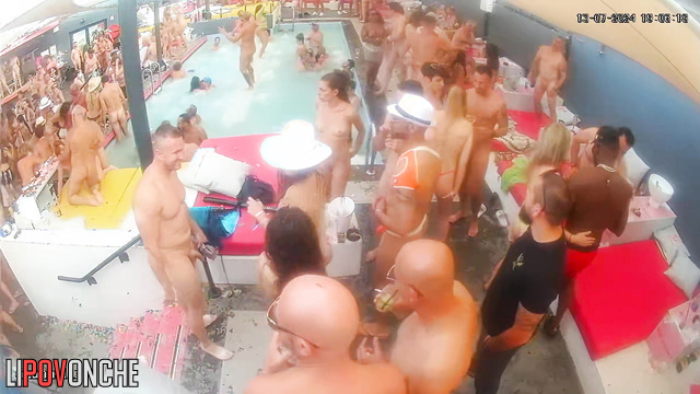 Pool swinger party - watch this hidden video