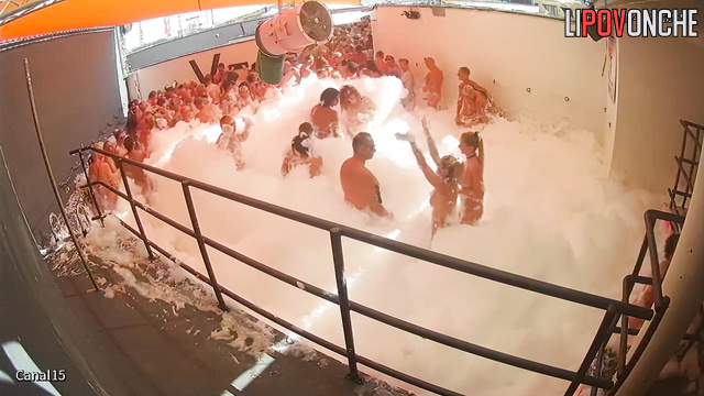 Hidden cam fixed doggystyle sex (swinger party)