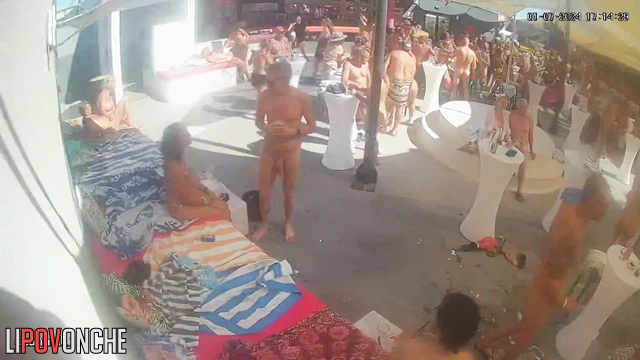 Naked people kissing each other and having hot fuck
