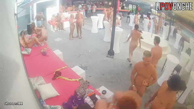 Energy swingers having fun right now - live video