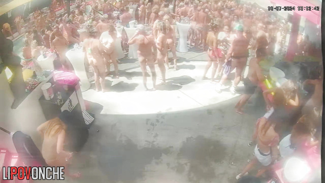 People dance and than fuck (video from adult party on pool)