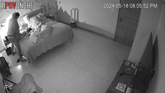 First meeting ended hot - people fucking all day long, watch