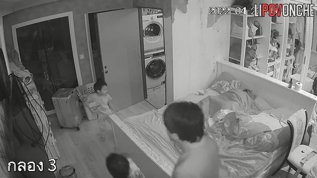 Hot surprise under sheets - naked ang horny girl