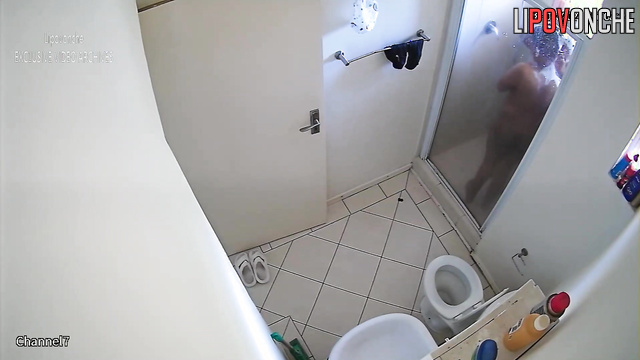 Brunet wiping his relative after a shower, watch now