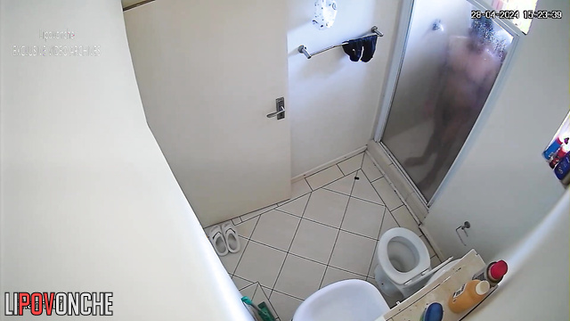 Brunet wiping his relative after a shower, watch now