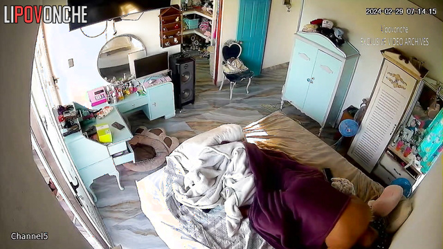Guy cumed inside her chubby girlfriend (bedroom scenes)
