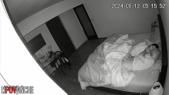 Couple fucked in doggystyle and missionary (night video)