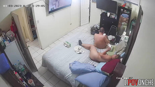 Couple fucking in black socks / hot home video from bedroom