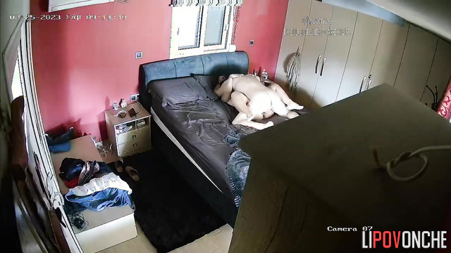 This blonde makes gorgeous blowjob - bedroom tape