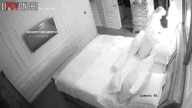Couple wants to be fixed by hidden camera (during sex)