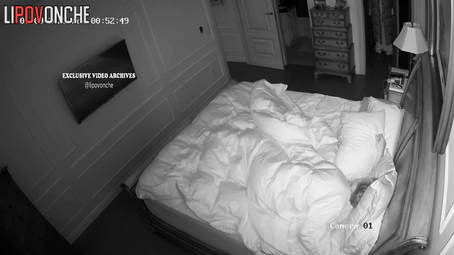 Couple wants to be fixed by hidden camera (during sex)