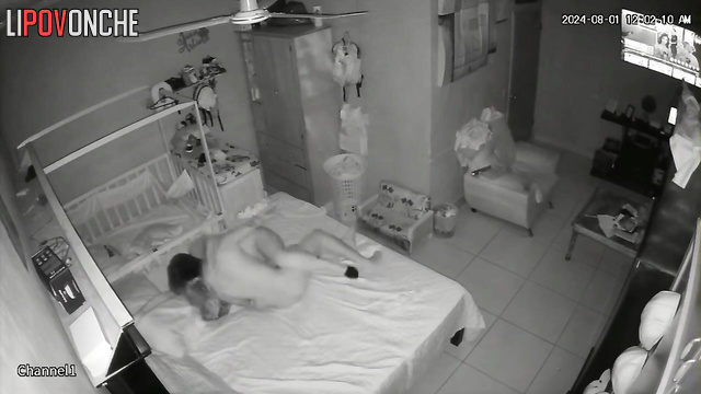 Their first date is going cute (live bedroom video)