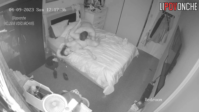 Asian couple fucking so fast and sweet (live video)
