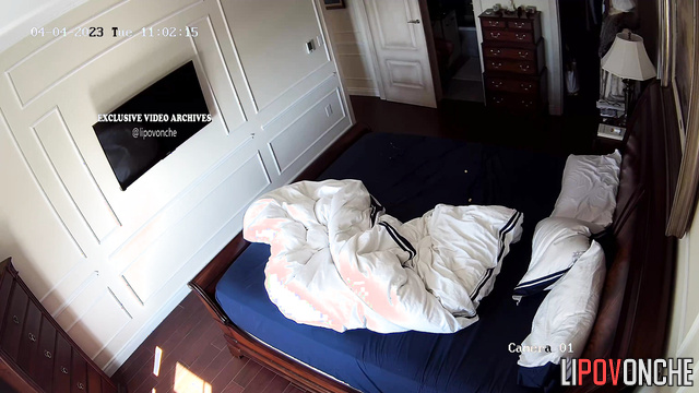 Solo scene in a huge bedroom - her pussy is so sweet