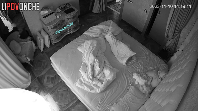 Hidden camera fixed a simple day of one couple