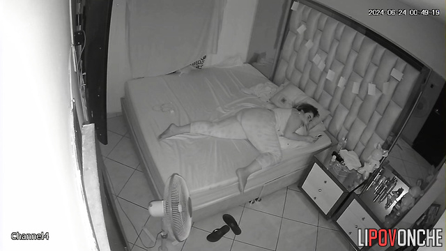 Big beauty woman masturbating in pajamas right now