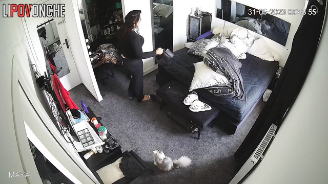 Chubby milf dressing for night party - bedroom video