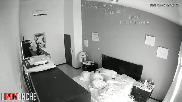 Tender hugging and fast sex after - bedroom tape