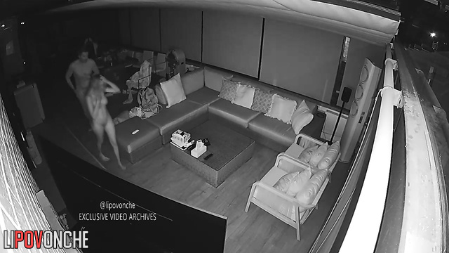 Couple fucked in a huge living room right now (live porn)