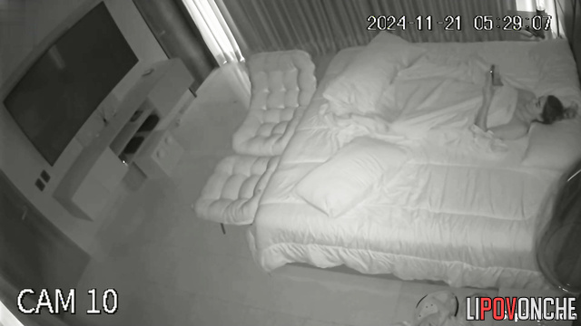 Skinny blonde with awesome ass wants to fuck right now