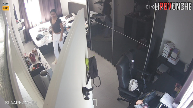 Naked brunette combing her gorgeous hair right now
