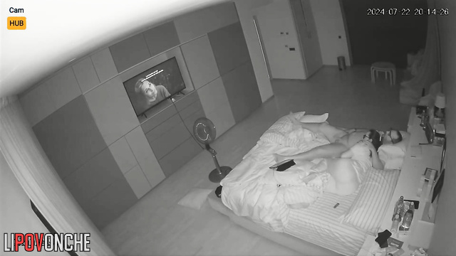 Cowgirl jumping on a cock and watching tv at the same time