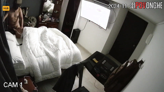 Cowgirl fucks hot (and sucks too) - hidden camera