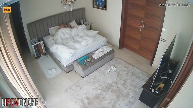 Home video from an Algerian family's bedroom: Sex instead of breakfast.