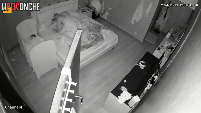 Lovers’ steamy bedroom scene fixed by hidden camera