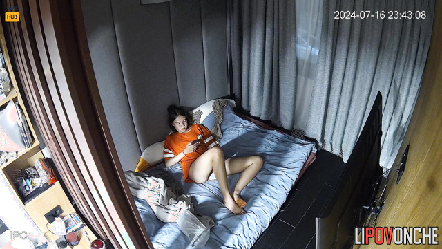 Cool bedroom sex scene with masturbating russian girl