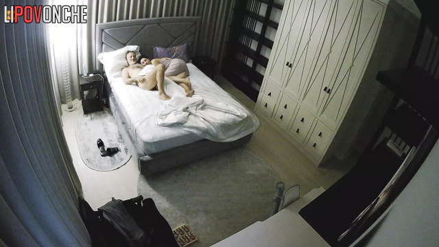 Gray-haired guy picked up hot russian slut, watch