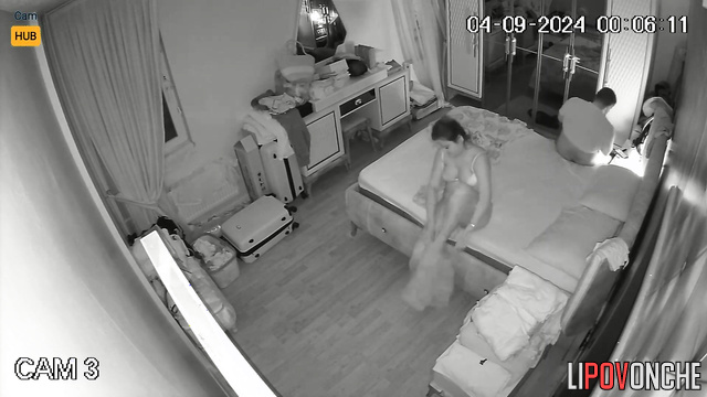 Hugging turned into wild sex - night hidden camera