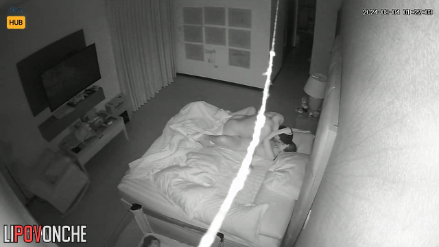 Skinny sexy lady invited ex-husband to her warm bed