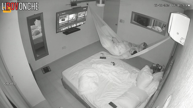Couple started making love in a hammock (hot tape)