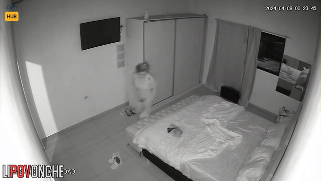 Blonde giving him mind-blowing pleasure with her toungue